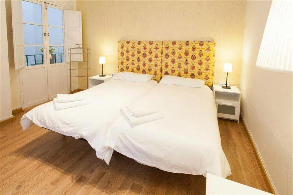 Plaza De Santa Cruz Apartment Sevilla Exterior foto